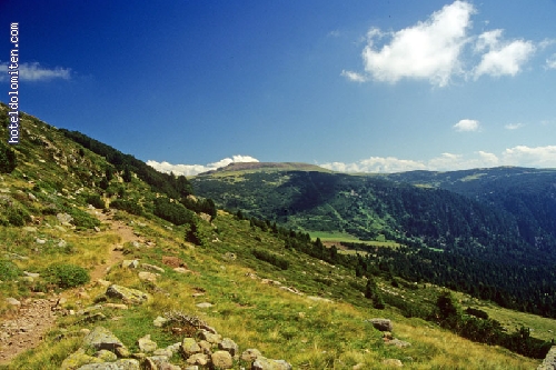 http://www.hoteldolomiten.com/fotogalerie/cache/vs_Landscapes_38.jpg
