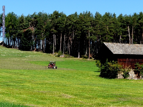 http://www.hoteldolomiten.com/fotogalerie/cache/vs_Renon%20impressioni_P1130048.JPG