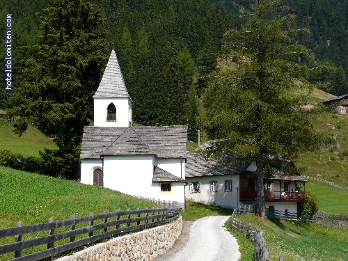 http://www.hoteldolomiten.com/fotogalerie/cache/vs_Renon%20impressioni_P1130299.JPG