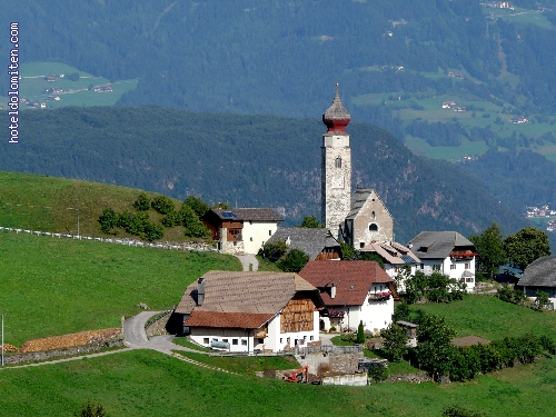 http://www.hoteldolomiten.com/fotogalerie/cache/vs_Renon%20impressioni_P1130451.JPG