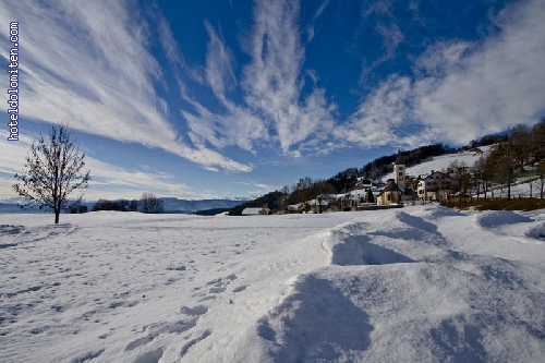 http://www.hoteldolomiten.com/fotogalerie/cache/vs_Winter__MG_7100.jpg